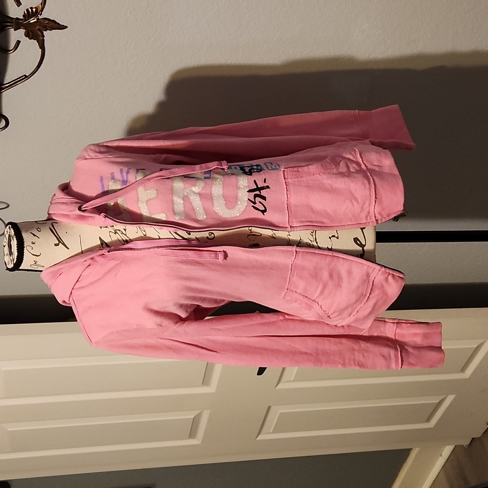 Aero sweater